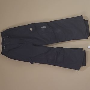 Ripzone Core snow pants  small size  (10-12years )